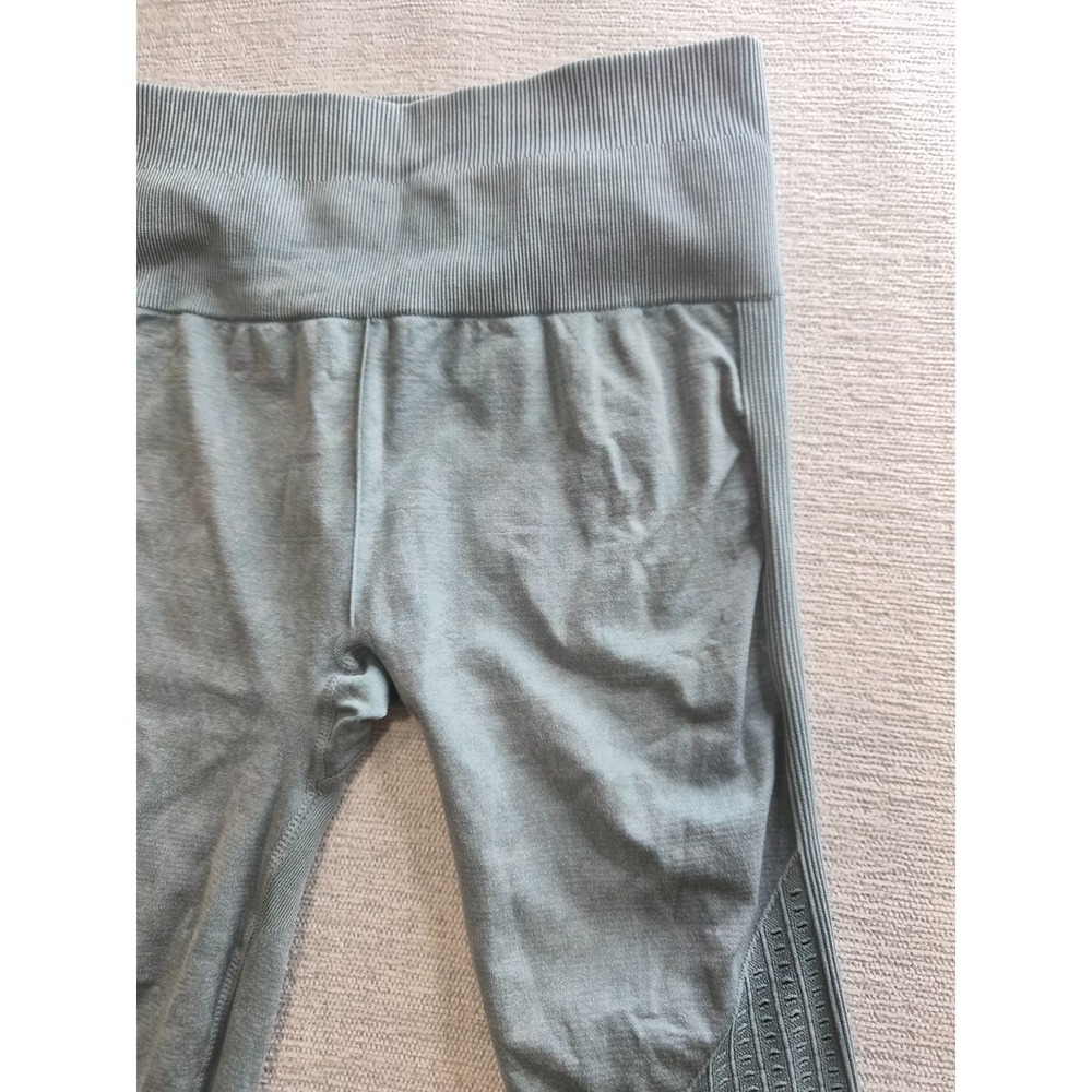 Fabletics High Waisted Seamless Leggings Womens Small Gray Ribbed Texture Detail - Picture 11 of 12